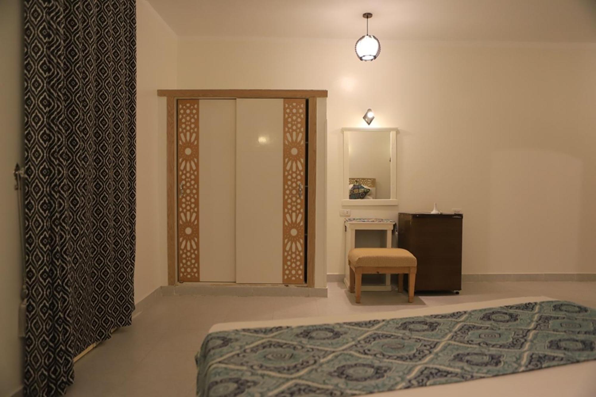 Amon Hotel Луксор Екстер'єр фото